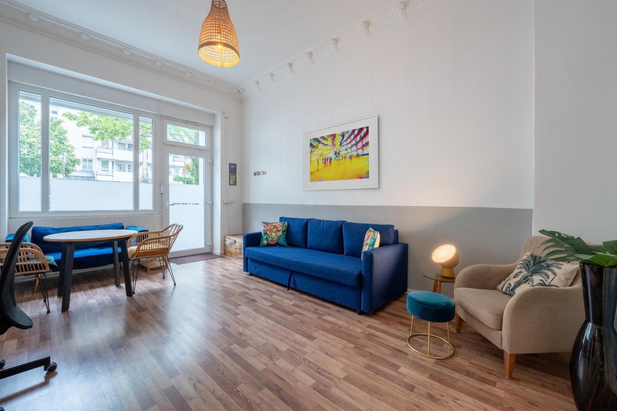 Modern, Flat With Workspace Berlim
